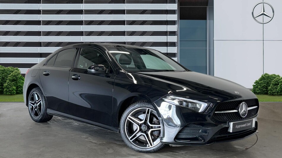 Mercedes-Benz A-Class A250e AMG Line Premium Plus Edition 4dr Auto Saloon